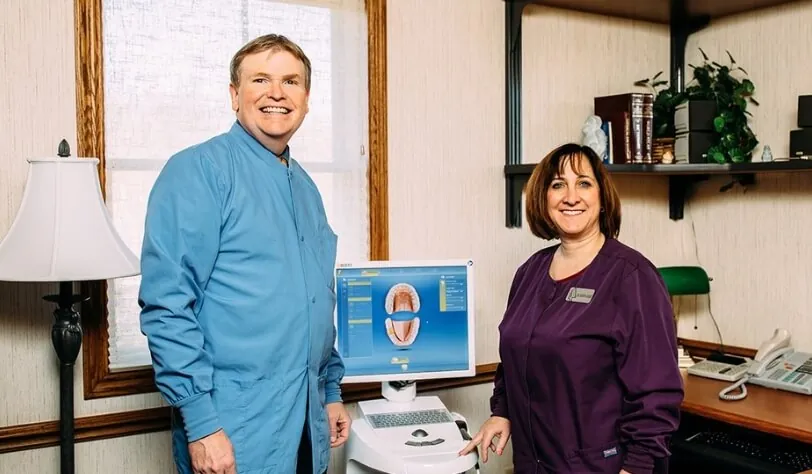 Eldridge dentists Dr. James Larsen and Dr. Carolyn Larsen of Park View Dental